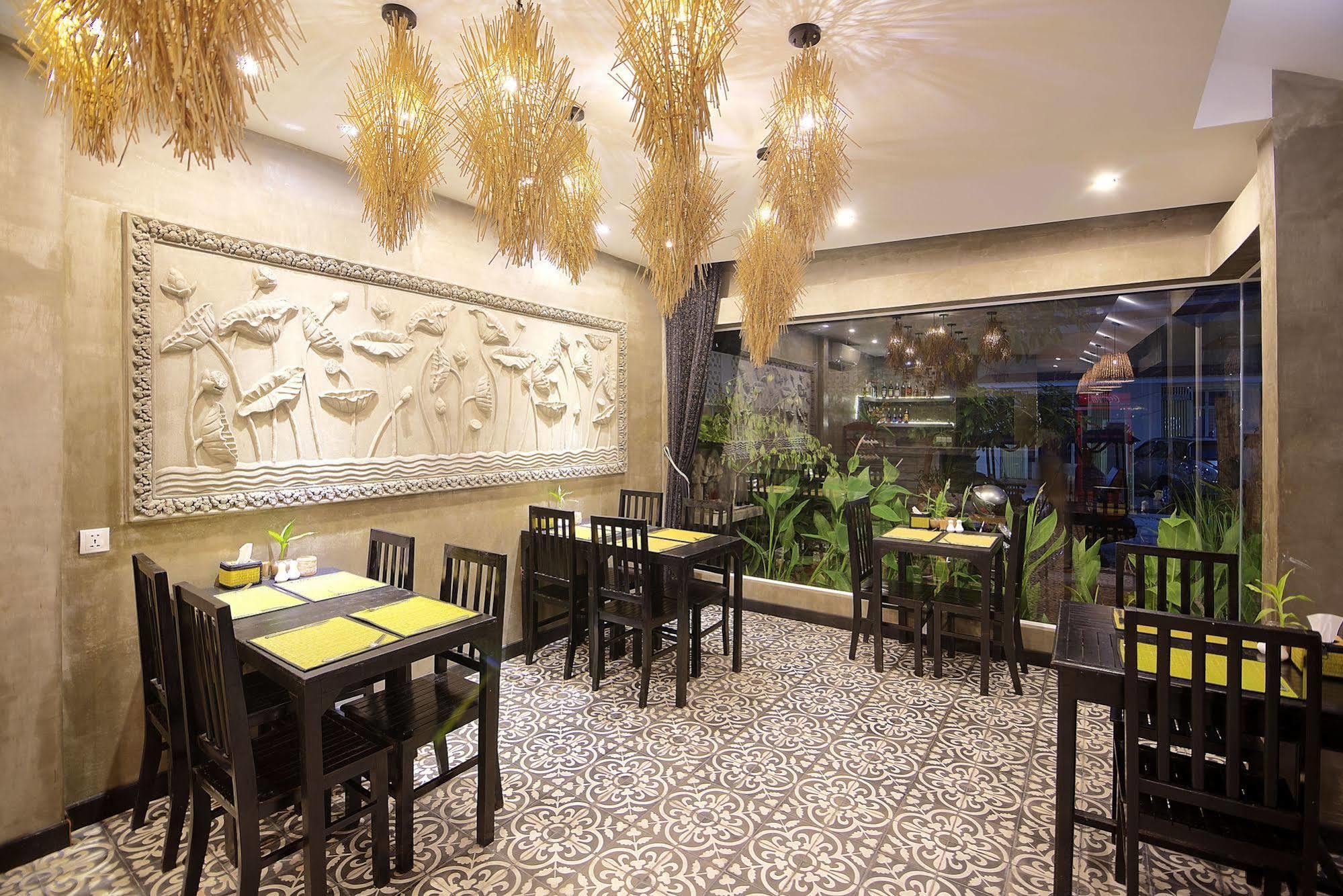 Fancy Boutique Villa Hotel Siem Reap Buitenkant foto