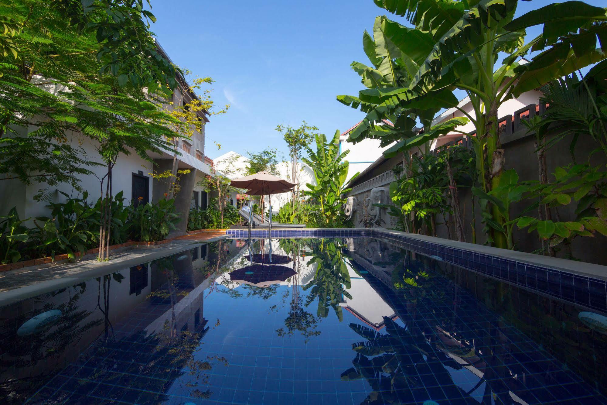 Fancy Boutique Villa Hotel Siem Reap Buitenkant foto